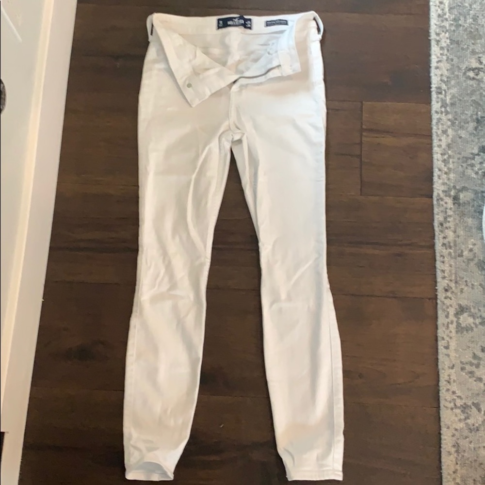 Advanced stretch High-rise white jean leggings